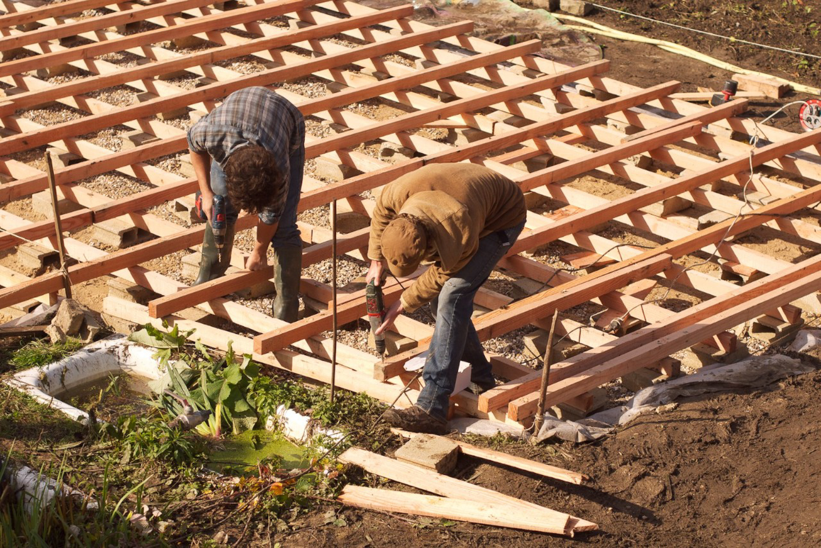 Construction chantier participatif Poulailler pédagogique Potager du roi Picorama